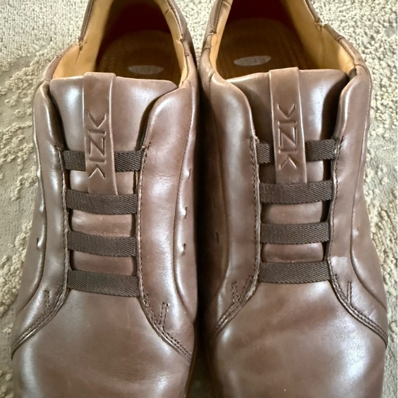 Kizik KZK brown leather sneakers no tie Hands Free Slip On Casual Shoes 11 wide main image 5